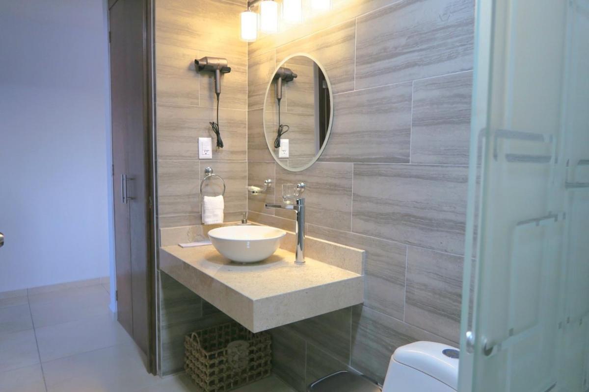 Departamento Tequis, Totalmente Nuevo En El Corazon De Slp Apartment San Luis Potosi Ngoại thất bức ảnh